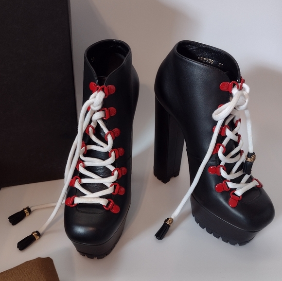 ON HOLD 🎀 Gucci "Kayla" Calfskin Lifford Lace Up Boots - Picture 6 of 16